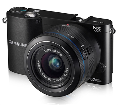 SAMSUNG NX1000 + 20-50/3,5-5,6 SVART