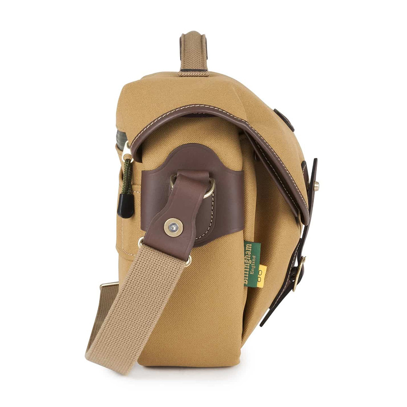 BILLINGHAM Hadley PRO 2020 – Wasserdichte Fototasche In Sage/Schwarz Mit Lederverschlüssen