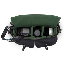 0168007353-billingham-hadley-pro-2020-blackblack-fibrenyte-d