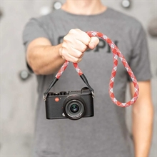0168007519-leica-rope-strap-red-check-126cm-18869-d