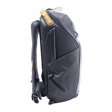0168009791-peak-design-everyday-backpack-15l-zip-midnight-bedbz-15-mn-2-e