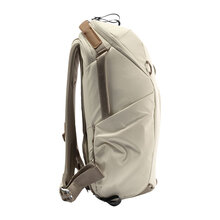 0168009793-peak-design-everyday-backpack-15l-zip-bone-bedbz-15-bo-2-d