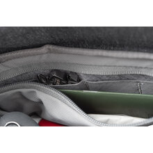 0168009833-peak-design-the-field-pouch-v2-charcoal-bp-ch-2-f