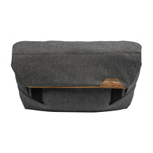 0168009833-peak-design-the-field-pouch-v2-charcoal-bp-ch-2