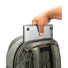 0168010059-peak-design-travel-backpack-30l-sage-btr-30-sg-1-f