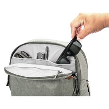 0168010059-peak-design-travel-backpack-30l-sage-btr-30-sg-1-g