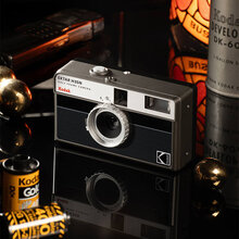 0168010092-kodak-ektar-h35n-film-camera-striped-black-b