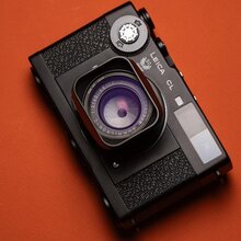 0168011615-squarehood-for-leica-summicron-c-40mm-svart-d