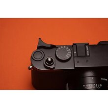 0168011828-squarehood-thumbgrip-q3q3-43-d