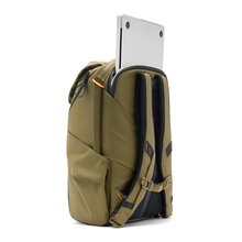 0168011946-peak-design-everyday-backpack-20l-v2-kelp-bedb-20-kp-3-d