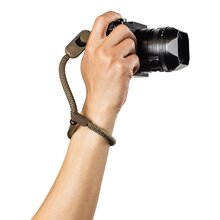 0168012128-peak-design-cuff-rope-camera-strap-wrist-kelp-crs-wr-kp-1-b