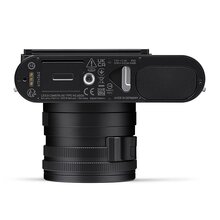 0168012193-q3-monochrom-matt-black-paint-19200-c