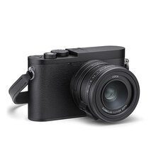 0168012193-q3-monochrom-matt-black-paint-19200-d