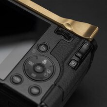 0168012312-squarehood-thumbgrip-ricoh-gr-iv-brass-b