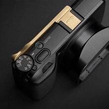 0168012312-squarehood-thumbgrip-ricoh-gr-iv-brass-c