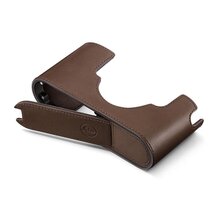 0168012560-leica-protector-m11-leather-darkbrown-24042-b